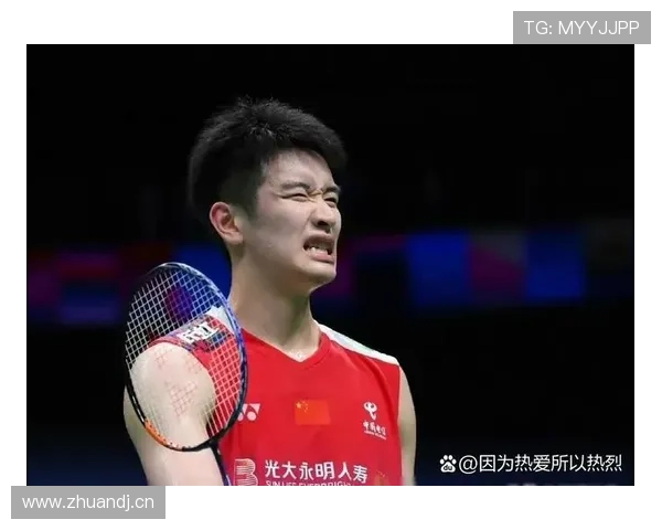 刷到李诗沣的机场照，那个手表把我这月薪直接尴尬处理了